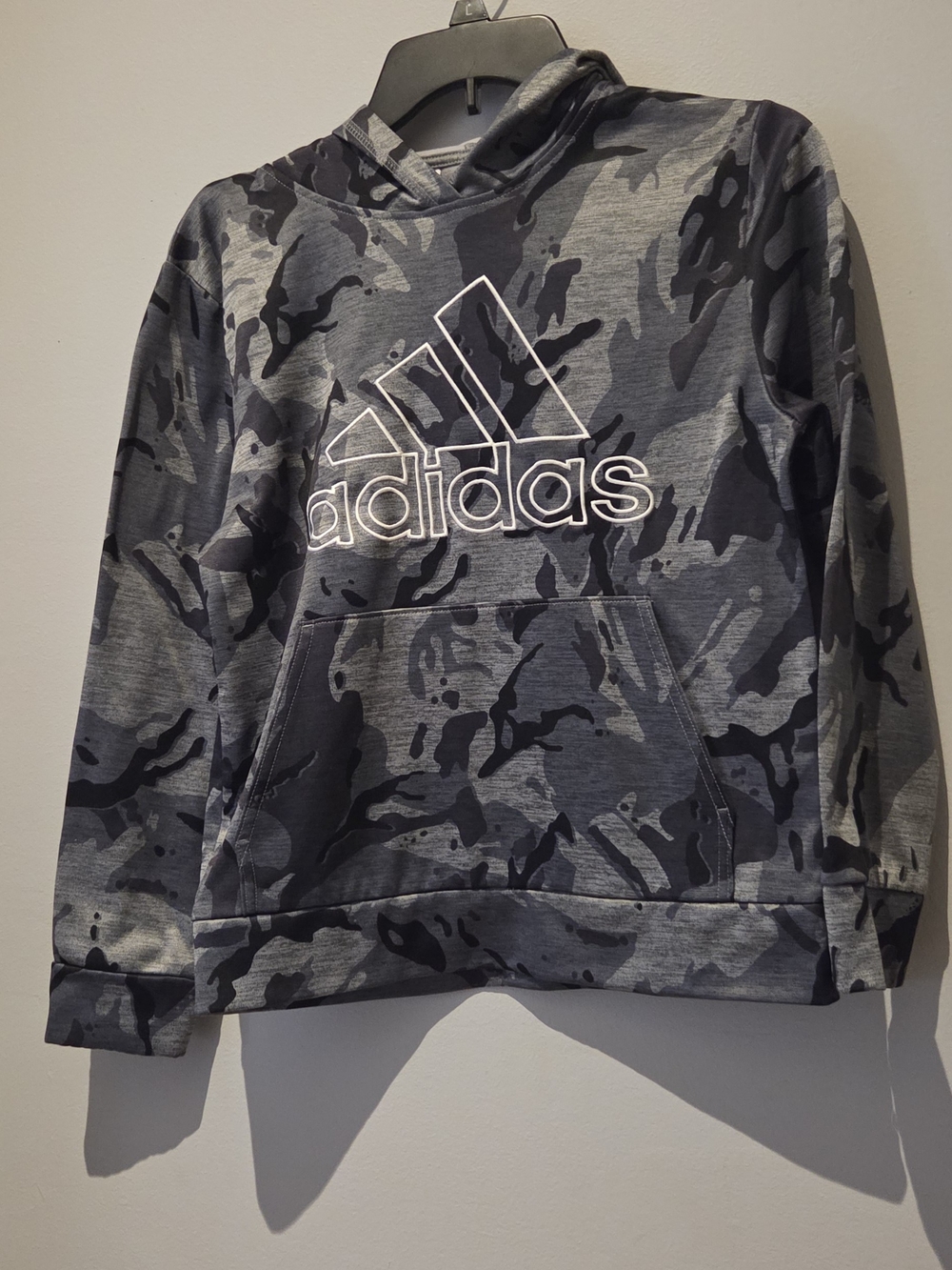 adidas Gray & Black Camo Hoodie Kids Sweatshirt EUC Size M 10/12